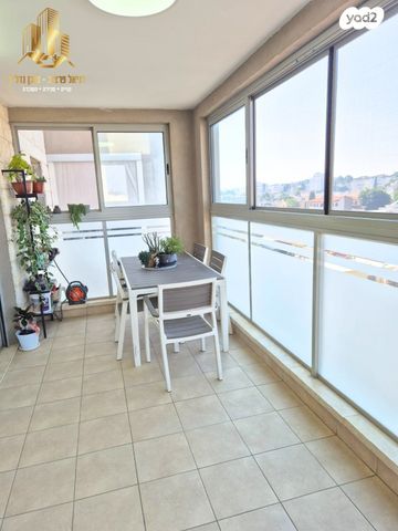 דירה, בת שבע, נווה אלון, עכו