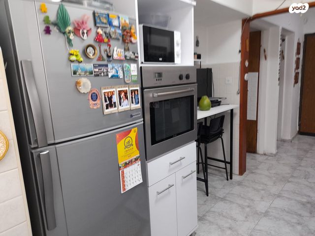 דירת גן, הכותל המערבי, שכונה א', באר שבע