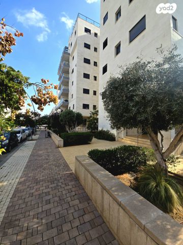 דירה, משה וילנסקי, נווה זמר, רעננה