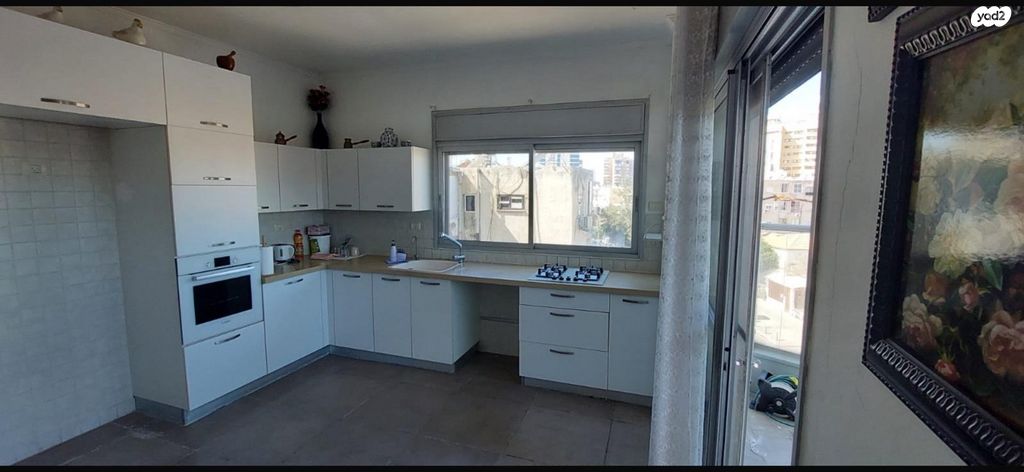 דירה, דניאל, לב העיר, בת ים