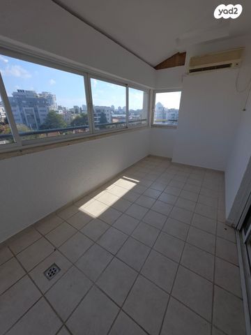 דופלקס, הלל, מרכז, הרצליה