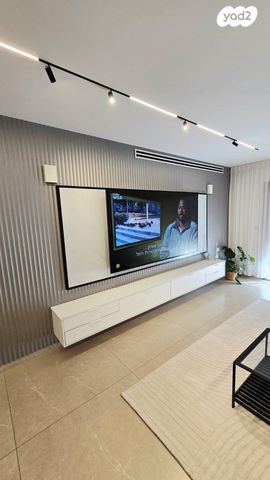 גג/ פנטהאוז, טבריה