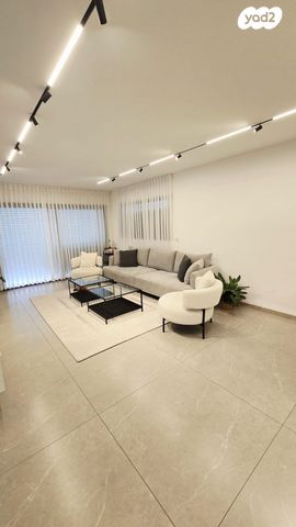 גג/ פנטהאוז, טבריה