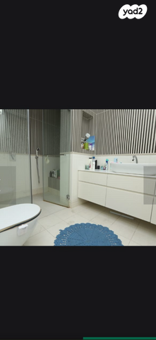 דו משפחתי, גבעת זאב