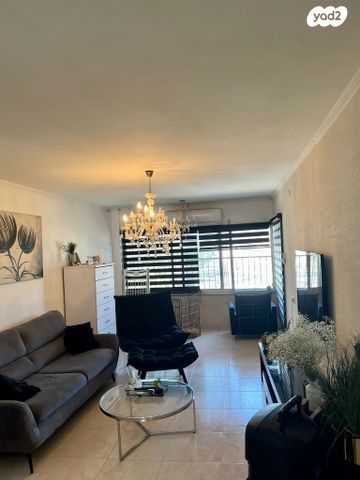 דירה, הר השקדים 3, טבריה