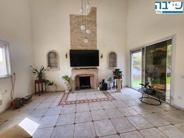 בית פרטי/ קוטג', המחצבה, רמות מאיר, רמות מאיר