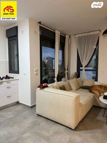 דירה, בר כוכבא, הרצליה