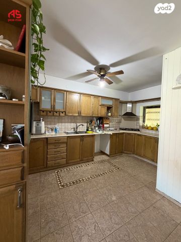 דירה, הרב קוק, שכונת האוצר, חדרה