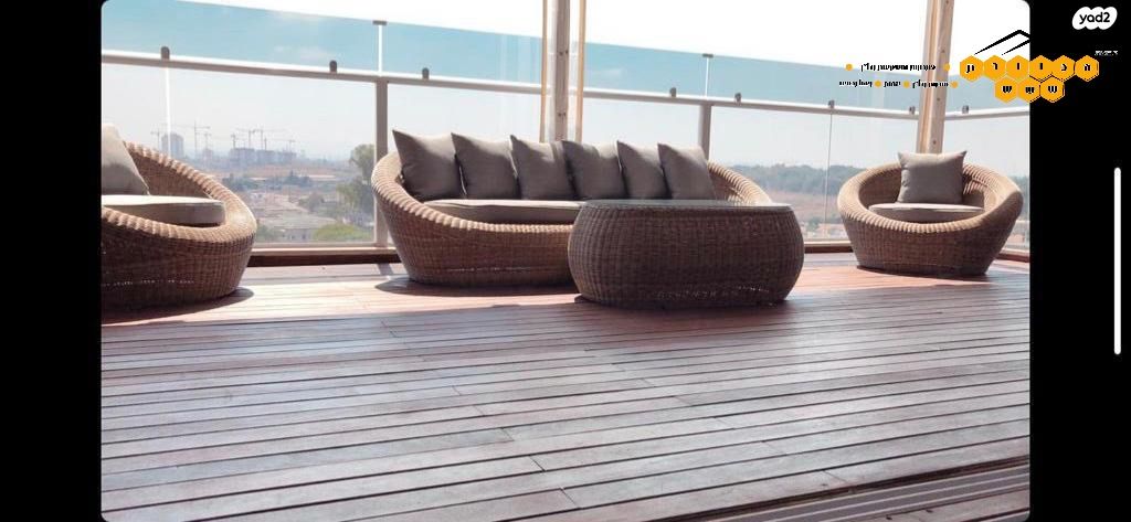 גג/ פנטהאוז, פארק המושבה, באר יעקב