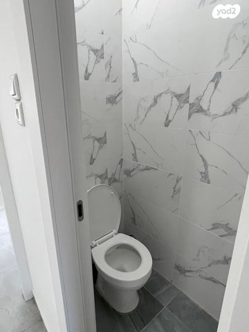 דירה, צוקרמן, נווה אליעזר וכפר שלם מזרח, תל אביב יפו