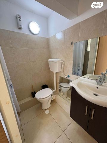 יחידת דיור, יעקב דורי, באר שבע