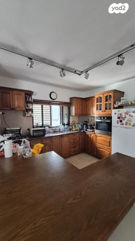 דירה, ישורון, נווה רם, שיכון מזרחי, רמת גן