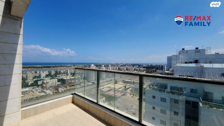 דירה, ש"י עגנון 12, משכנות האומנים, קרית מוצקין