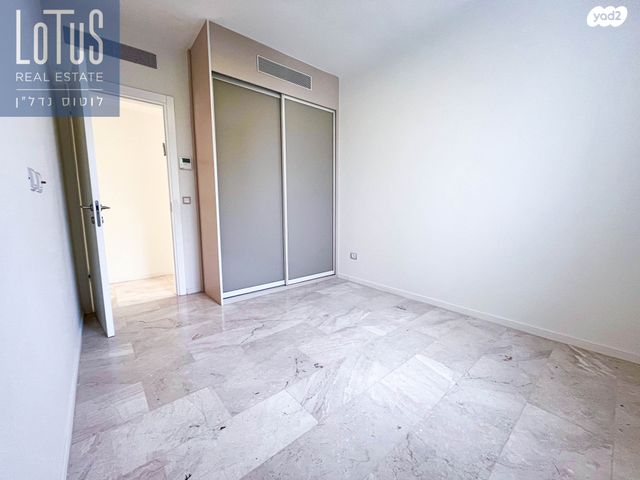 דירה, הרצליה ב', הרצליה