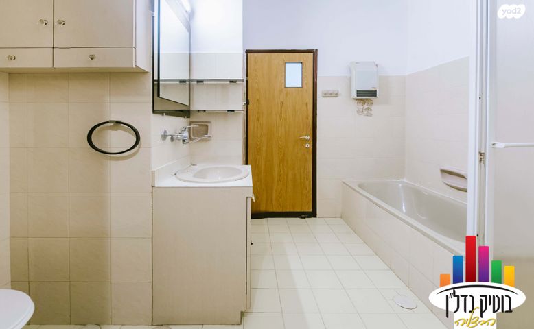 דירה, הרב קוק 48, מרכז, הרצליה