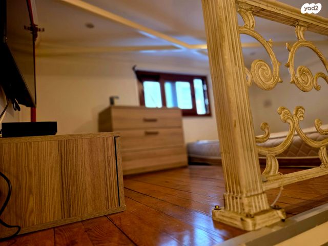 רבנו חננאל 12