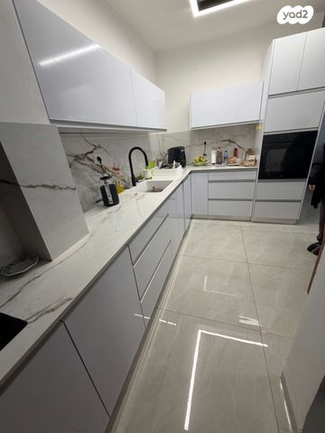 דירה, טבריה