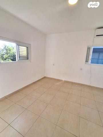 דירה, מטולה, נווה רם, שיכון מזרחי, רמת גן