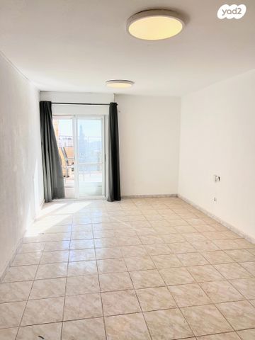 דירה, הגננת 218, גילה, ירושלים