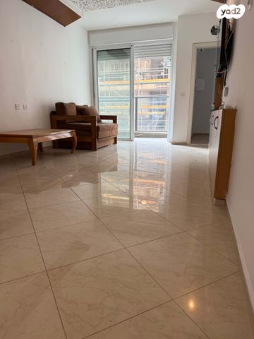 דירה, השיקמה, דרום מערב ותיק, בת ים