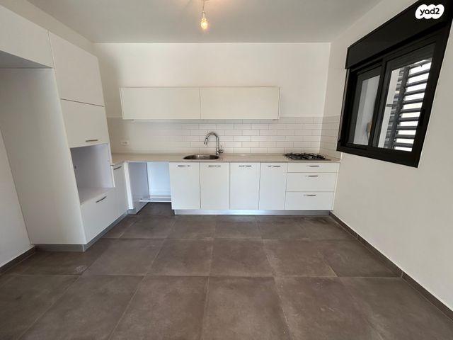 דירה, שוהם, אבני חן, חריש