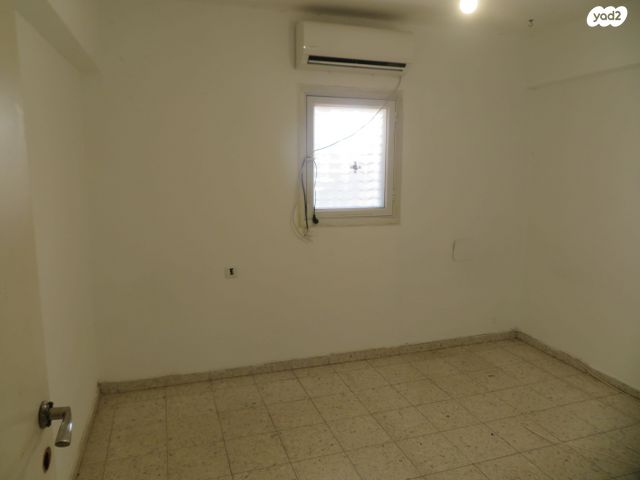 דירה, שדרות גת 30, הנביאים, קרית גת