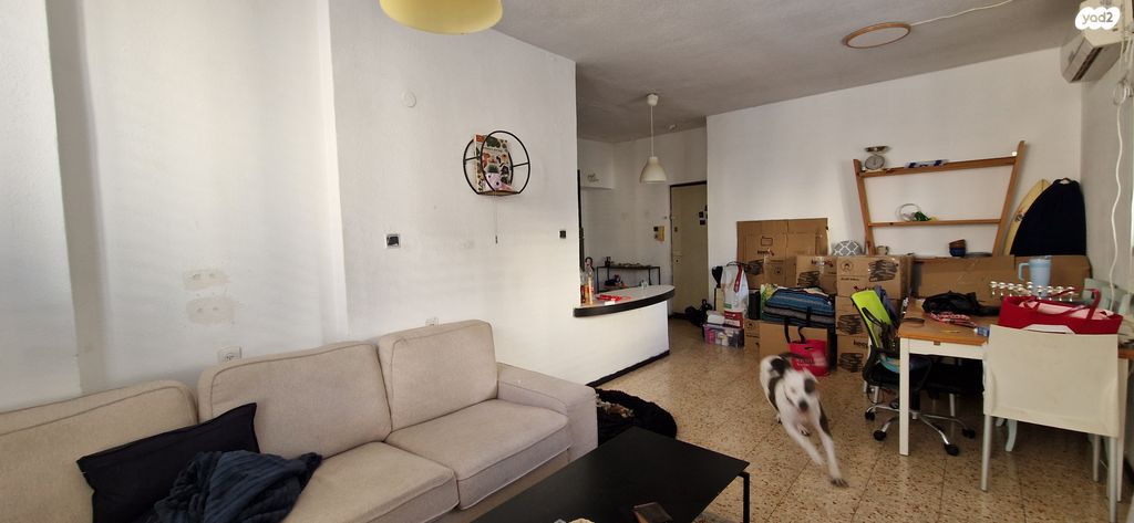 דירה, האחים בז'רנו 4, חרוזים, רמת גן