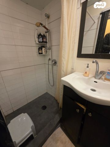 דירה, בן יהודה 20, לב תל אביב, לב העיר צפון, תל אביב יפו