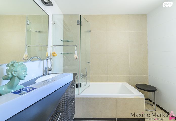 דירה, נתן יונתן, עיר ימים, נתניה