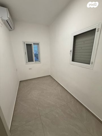 דירה, כצנלסון, בת ים