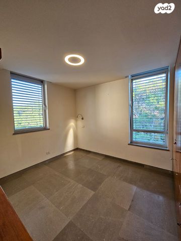 דירה, ניל"י, הרצליה פיתוח, הרצליה