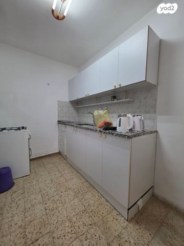 דירה, אפק, קרית ביאליק