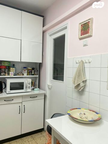 דירה, דרך ההגנה 140, נווה ברבור, כפר שלם מערב, תל אביב יפו