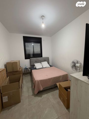 דירה, פתח תקווה 23, רמת אפרים, נתניה