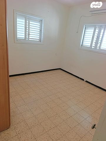 דירה, זאב ז'בוטינסקי, ד' / מערב מרכז העיר, רחובות