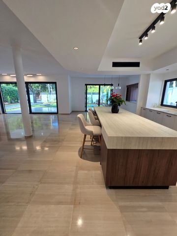 בית פרטי/ קוטג', דרך השדות, כפר שמריהו, כפר שמריהו