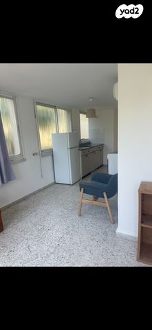 דירה, שדרות מאפו, אחוזה, חיפה