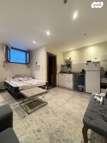 דירה, רבנו חננאל 12, גבעת הרצל, אזור המלאכה יפו, תל אביב יפו