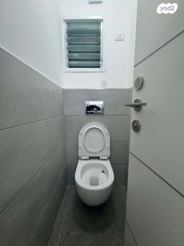 דירה, נתן אלבז, רובע ו', אשדוד