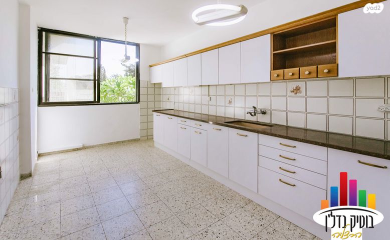 דירה, הרב קוק 48, מרכז, הרצליה