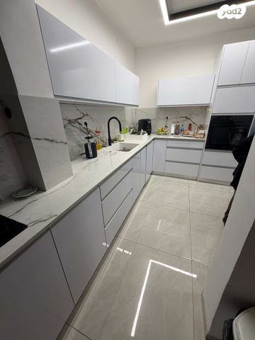 דירה, טבריה