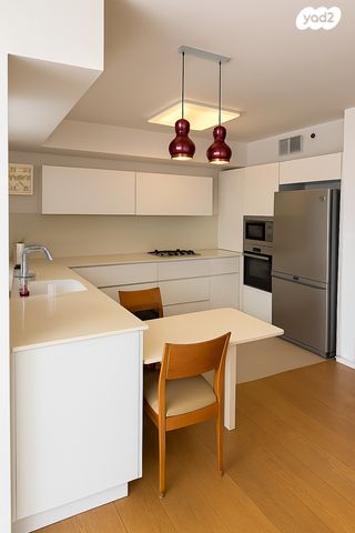 דירה, שכונת יהלום, מרכז העיר ב, רמת גן