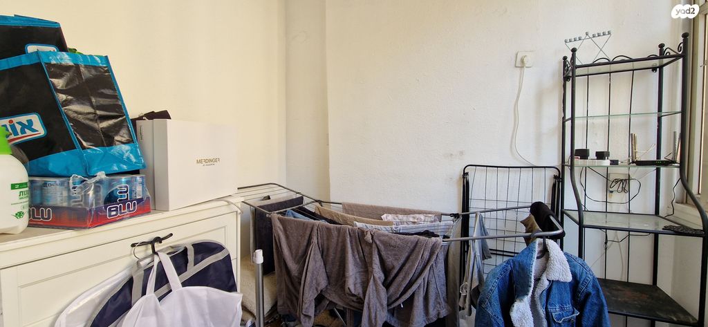 דירה, האחים בז'רנו 4, חרוזים, רמת גן