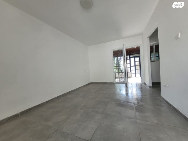 דירת גן, משעול הסביונים, כרמיאל