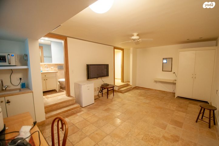 יחידת דיור, בוסתנאי 8, נווה צדק, תל אביב יפו