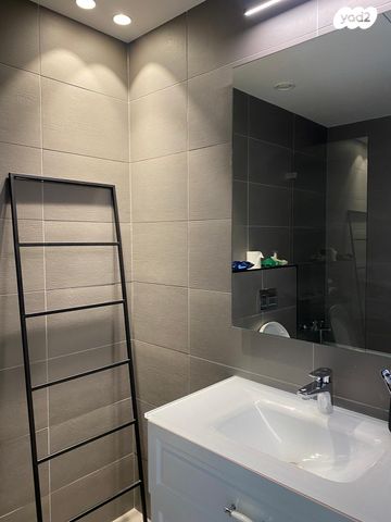 דירה, גאולה, תל אביב יפו