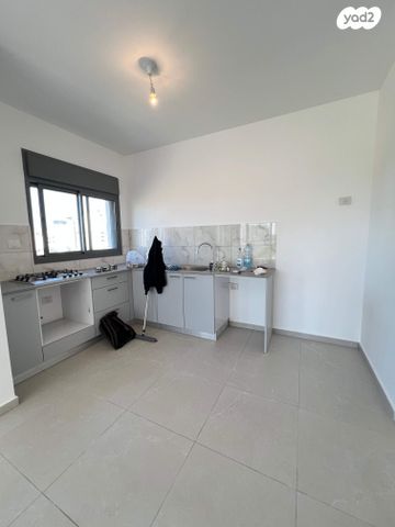 דירה, אפיקי מים 14, אגמים מזרח, אשקלון