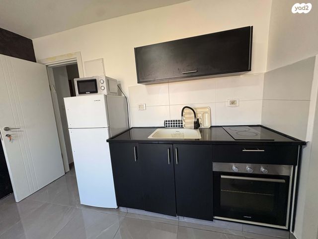 יחידת דיור, רחבת הרב קוק, שכונה י"א, באר שבע