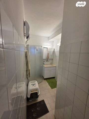 דירה, אחד העם, תל אביב יפו