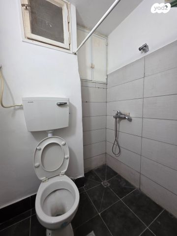 דירה, שדרות ביאליק, קרית ים  א', קרית ים